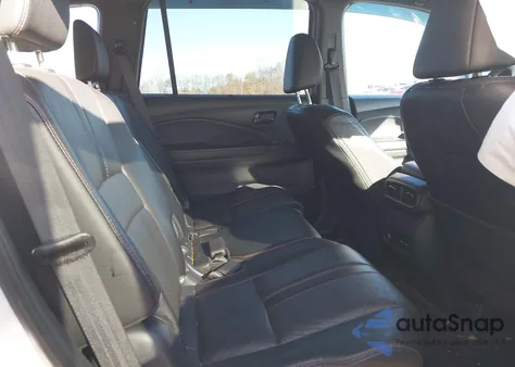 2024 Honda Passport Awd Trailsport from USA, damaged, VIN 5FNYF8H64RB021702